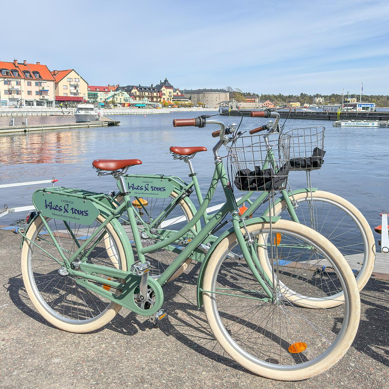 Brand new bikes at our Boat House in the Guest Harbor